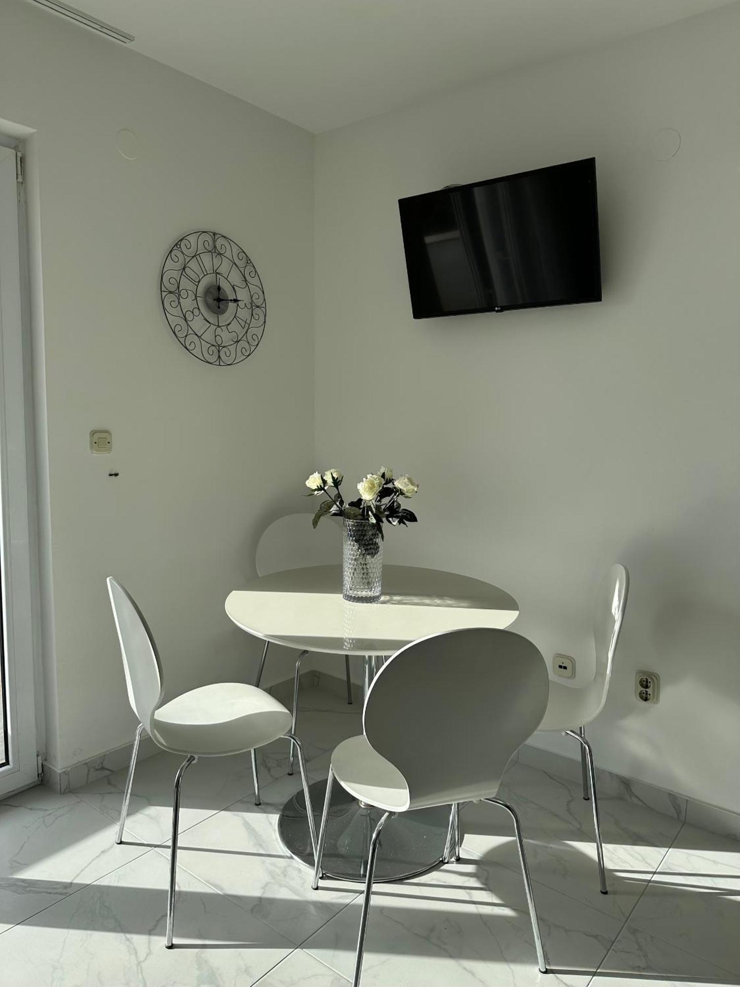 Seaside Apartments With A Swimming Pool Okrug Donji, Ciovo - 5244 Donji Okrug  Room photo